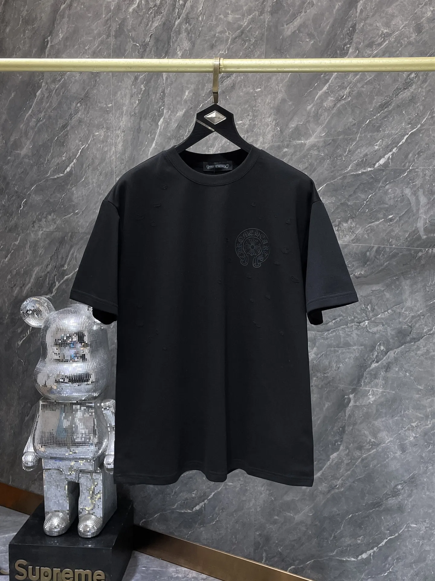 P190 New Chrome Hearts 25ss in summer, washed style, high gram weight, environmentally friendly and high-quality top-grade fabric, 280g Chrome Horseshoe Contrast Color Special Laser Engraving Film Short Sleeves, Heavy Industry Special Crafts Patch Embroidery, Counter Synchronization, 1:1 Replica Version, Recommended Color: Black, White, Size: S, M, L, XL